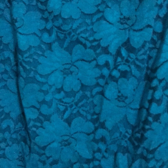 Aeropostale turquoise spaghetti strap tank top - Picture 3 of 4